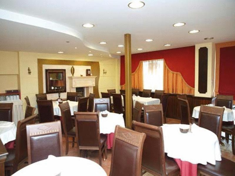 Hotel Delta Lamía Esterno foto